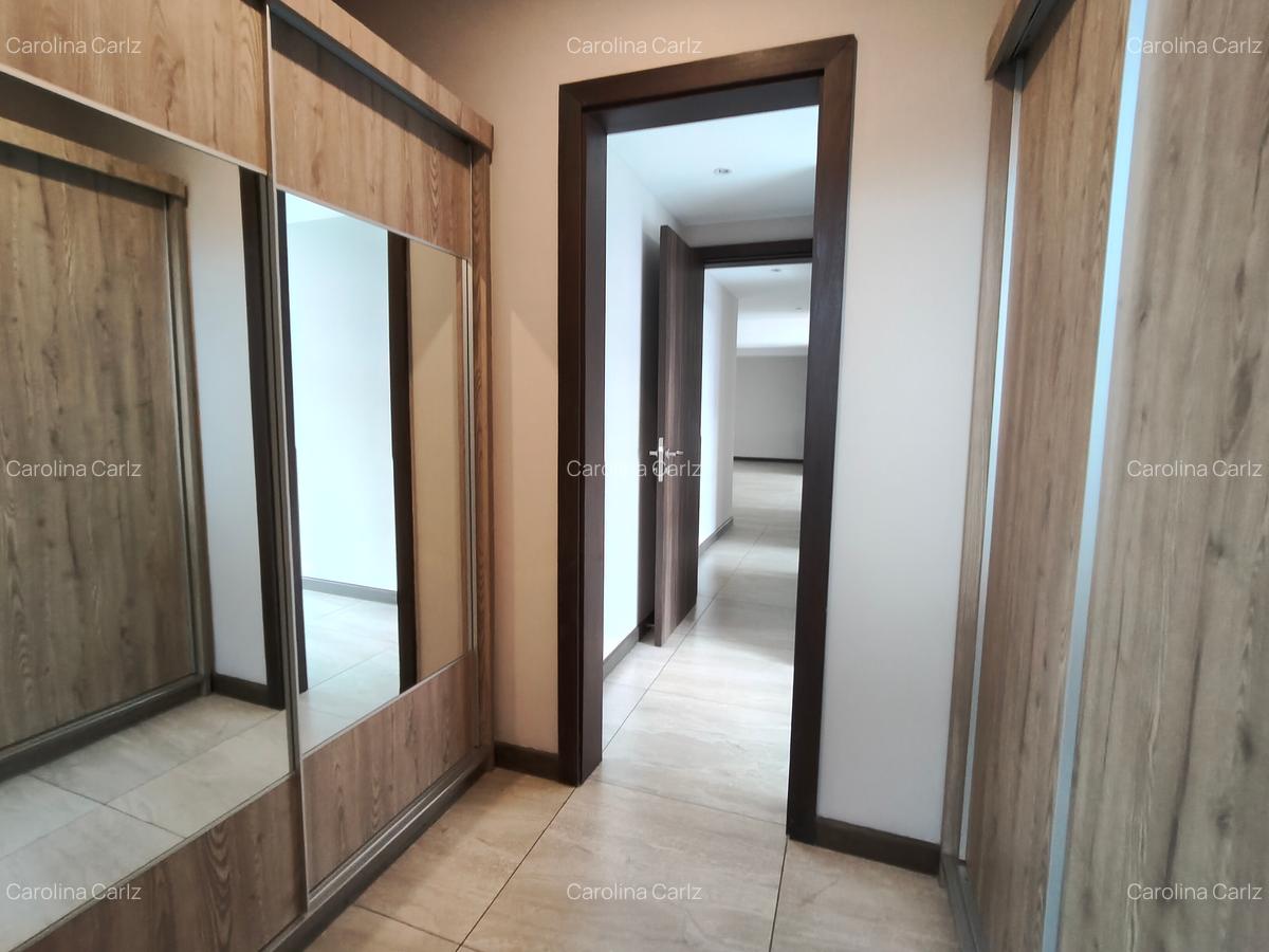 3 Bed Apartment with En Suite in Westlands Area - 11