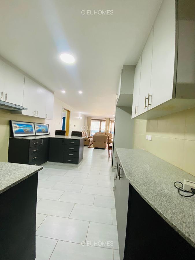 3 Bed Apartment with En Suite in Lavington - 5