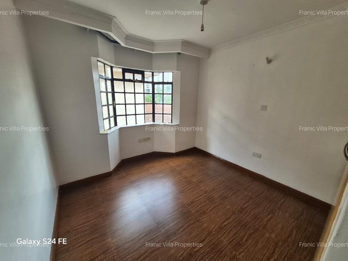 3 Bed Apartment with En Suite at Kichugu Road - 9