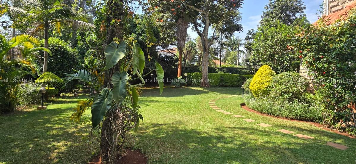 3 Bed Apartment with En Suite in Runda - 4