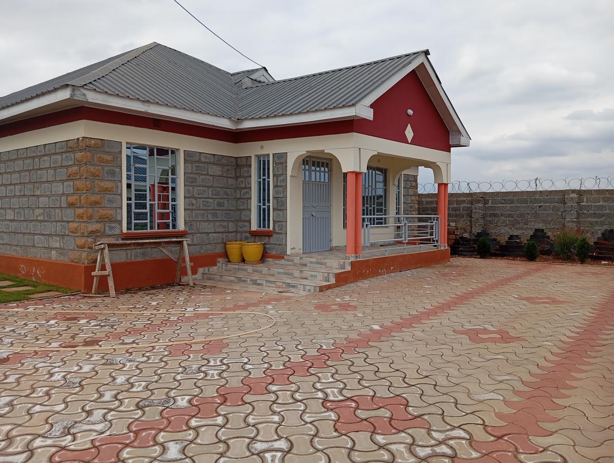 3 Bed House with En Suite in Kitengela - 2