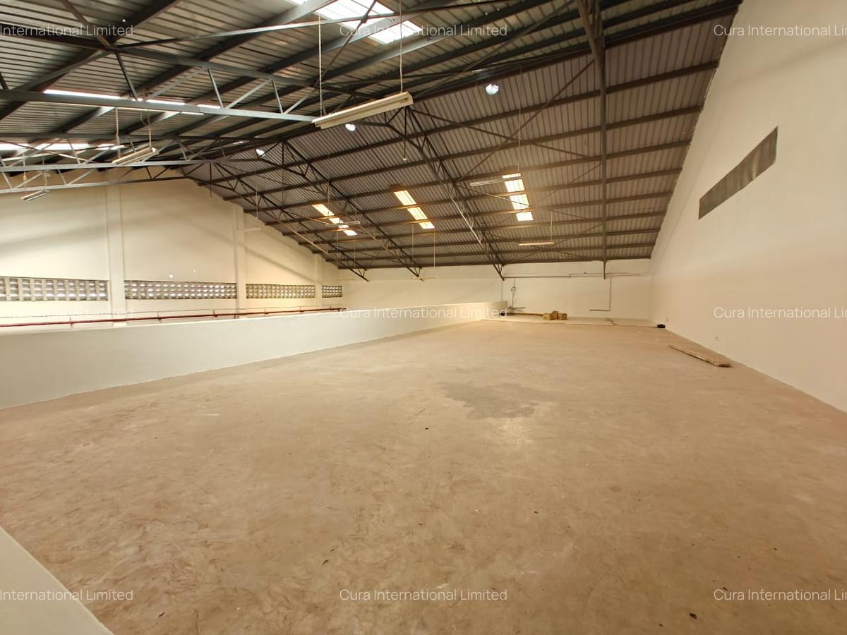 11,500 ft² Warehouse in Ruaraka - 4