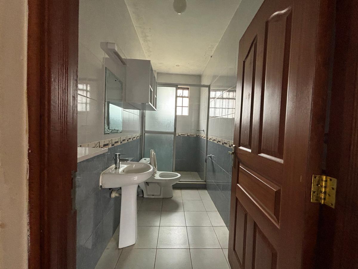 5 Bed Villa with En Suite in Kiambu Road - 5