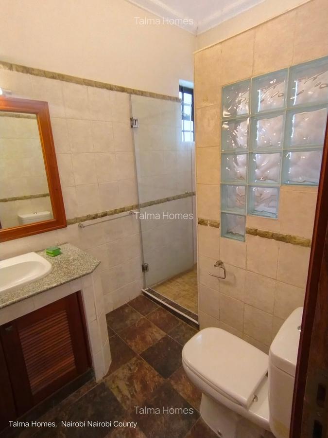 4 Bed Townhouse with En Suite at Off Peponi Road - 13