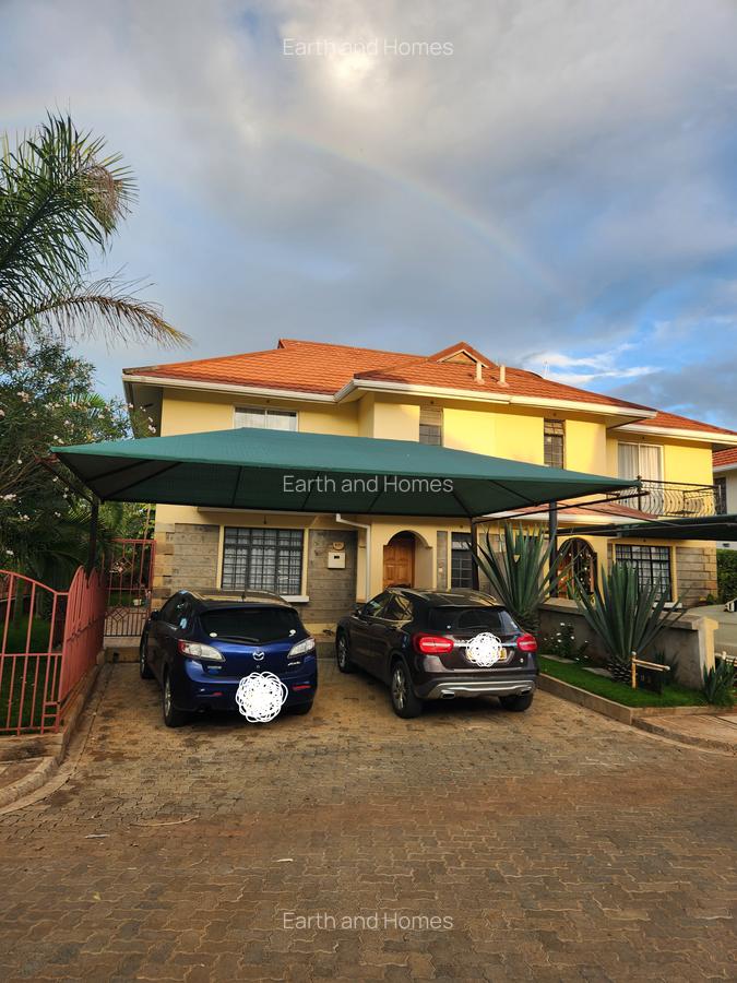 3 Bed Townhouse with En Suite at Greenpark Estate - 1