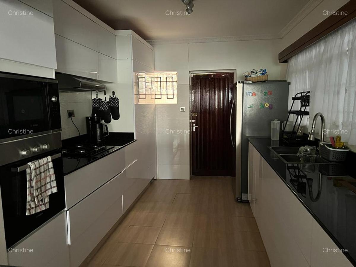 4 Bed House with En Suite at Ring Road - 7