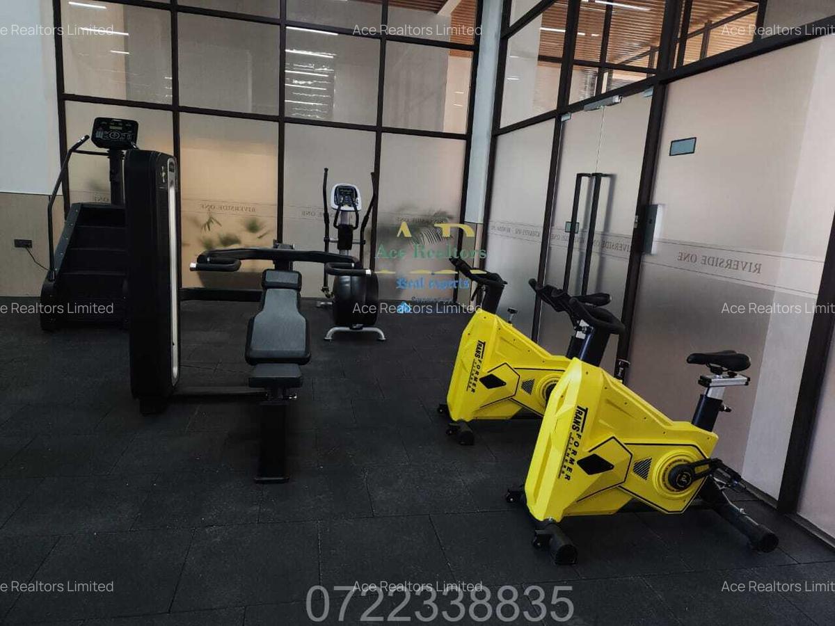 2 Bed Apartment with En Suite at Riverside Drive - 9