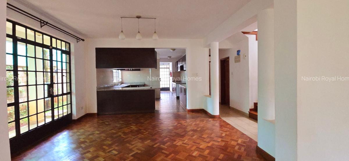 4 Bed Townhouse with En Suite at Lavington Green - 19