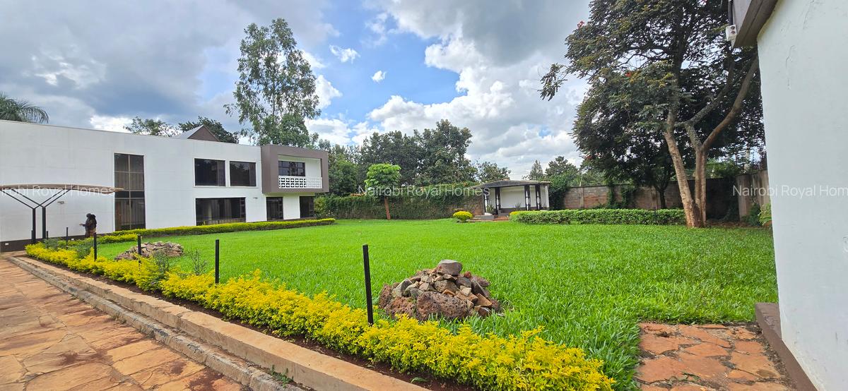 5 Bed House with En Suite at Runda Road - 11