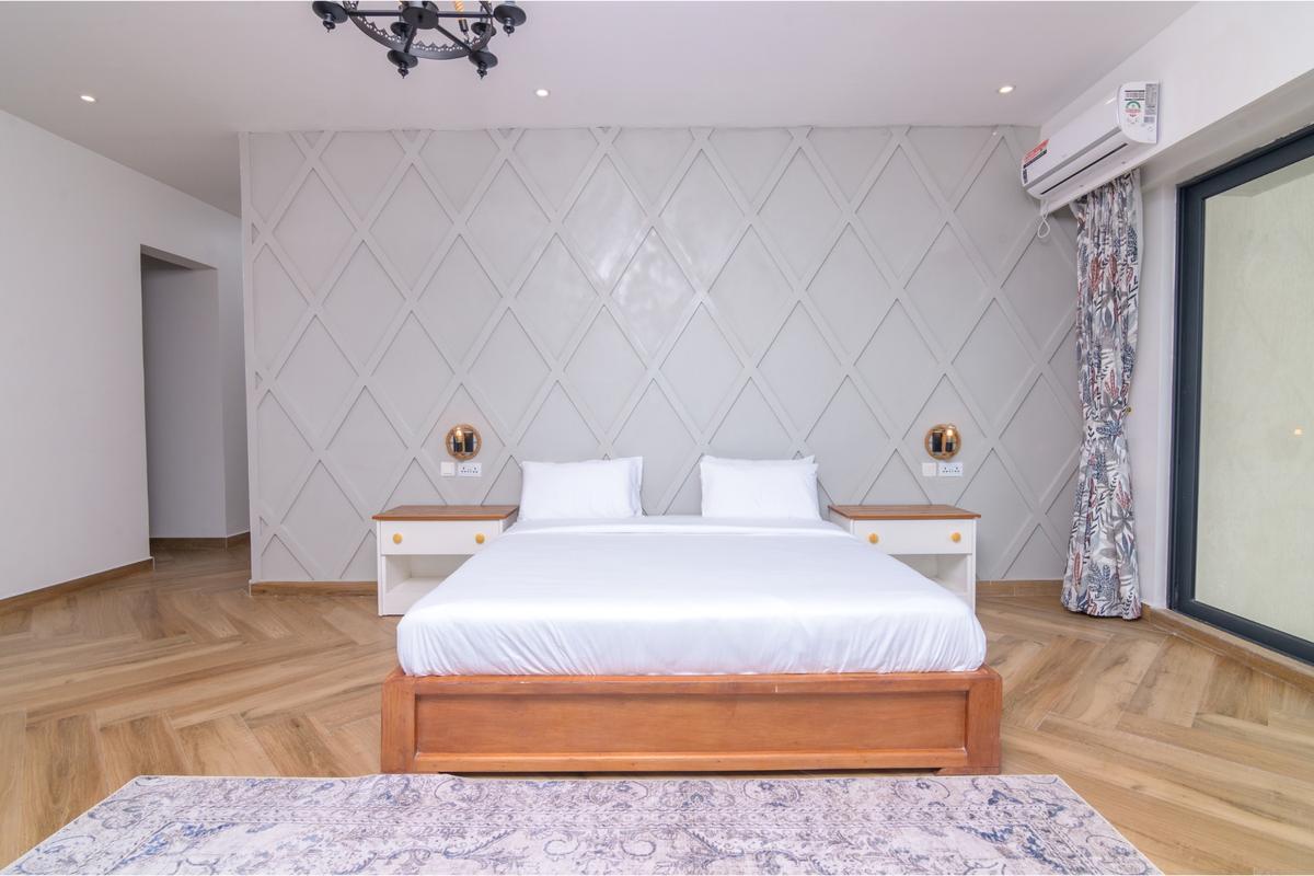 Furnished 4 Bed Apartment with En Suite at Oceanic Road - 13
