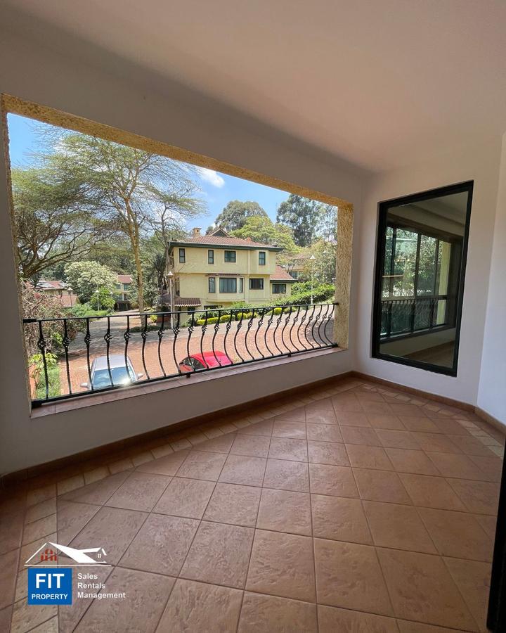 4 Bed House with En Suite in Westlands Area - 6