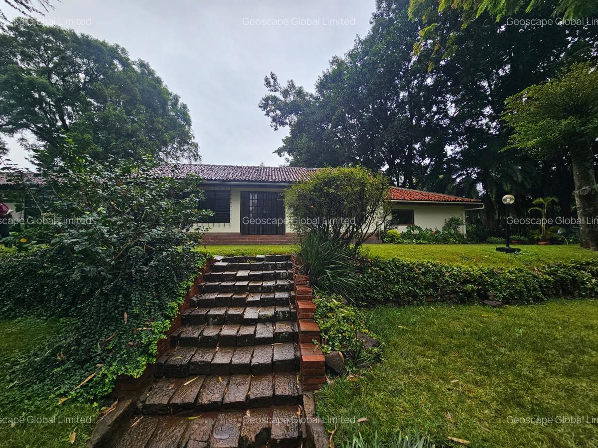 4 Bed House with En Suite in Thigiri - 10