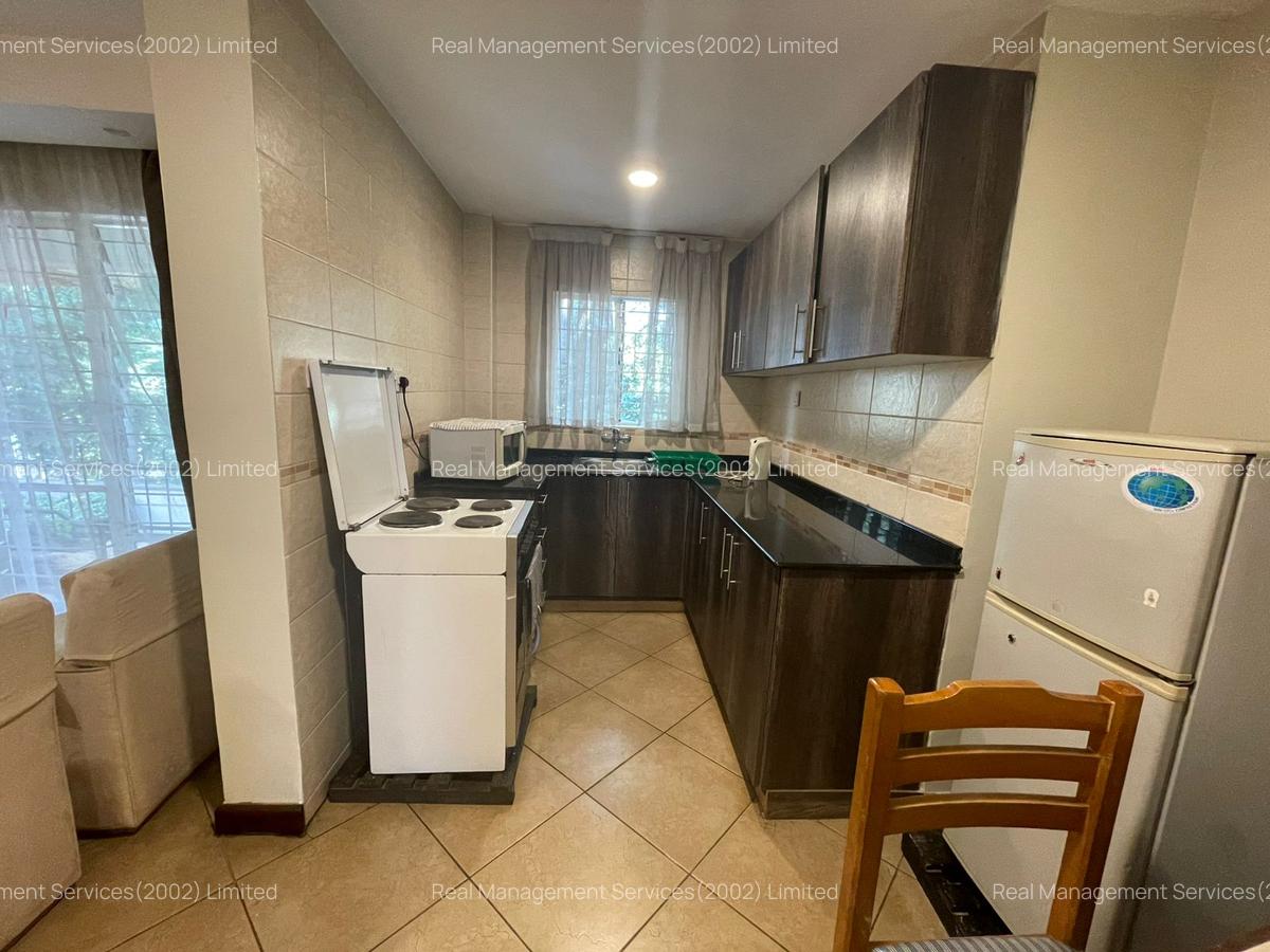 Serviced Studio Apartment with Swimming Pool at Karuna Road - 4