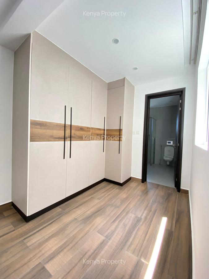 4 Bed Apartment with En Suite at General Mathenge - 6
