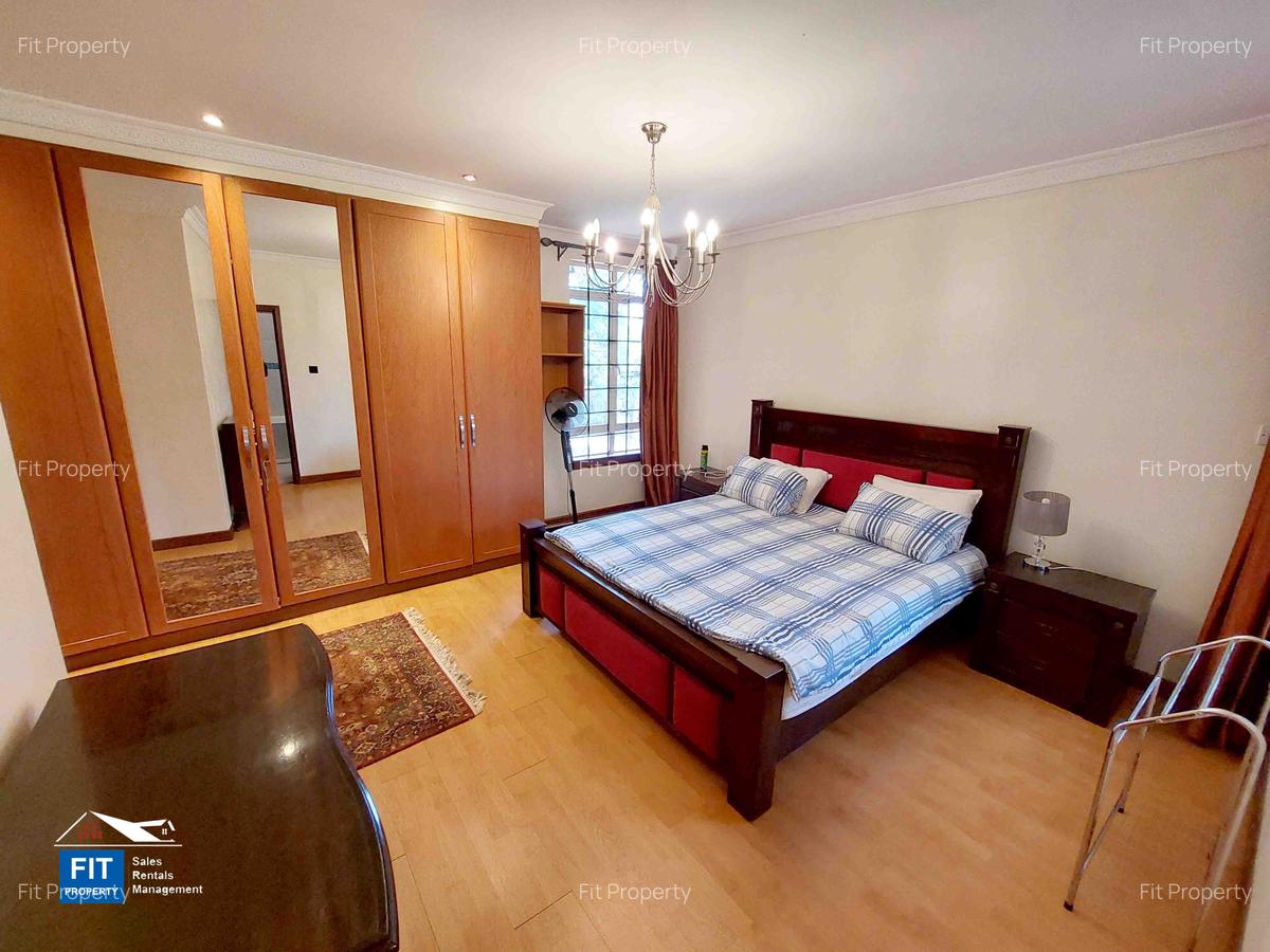 6 Bed House with En Suite at Nairobi - 12
