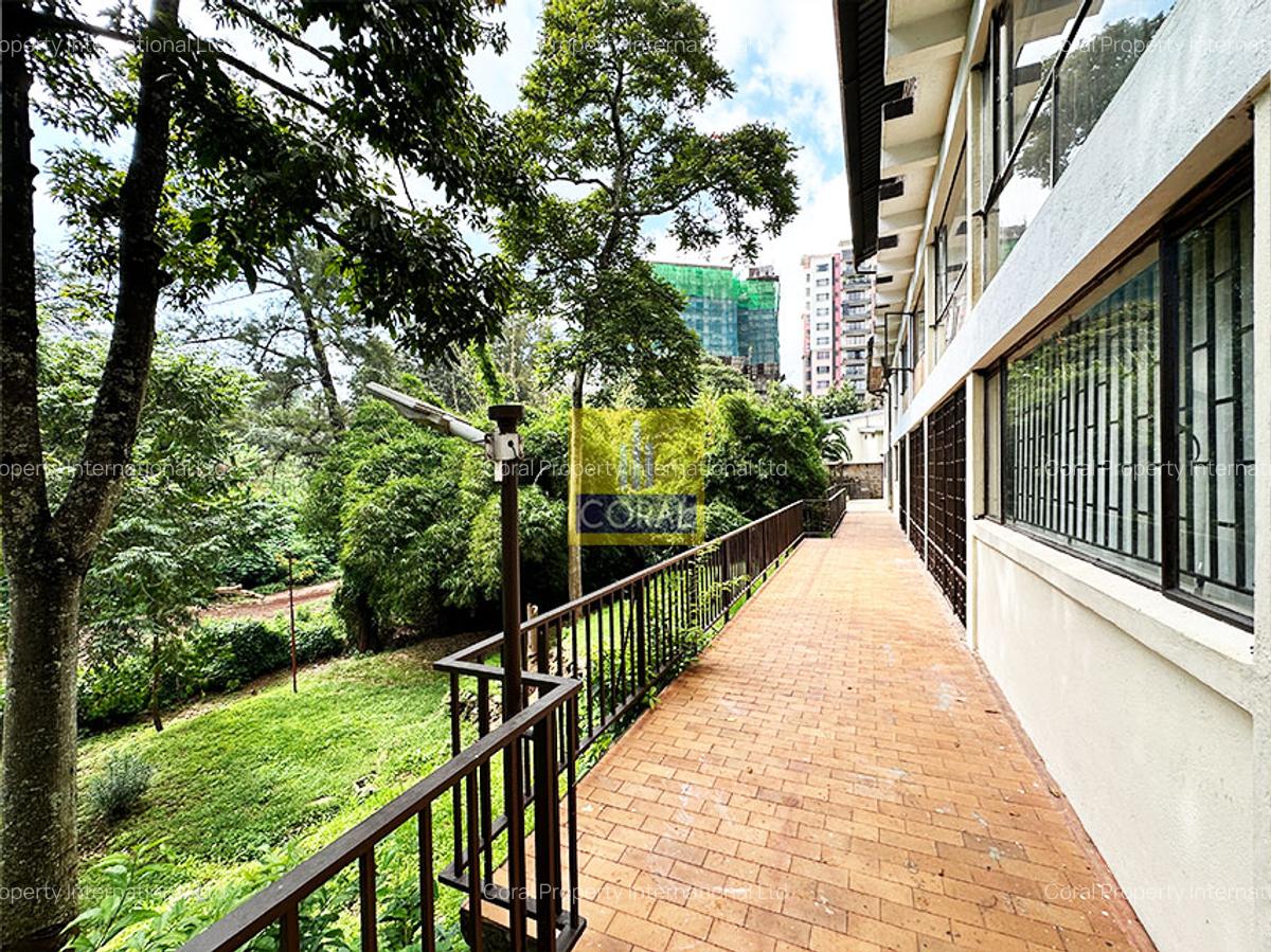1 Bed Townhouse in Parklands - 17