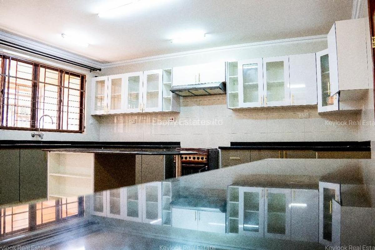 5 Bed Villa with En Suite at Maziwa Lavington - 2