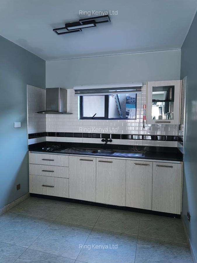 Commercial Property with Lift in Nairobi CBD - 5