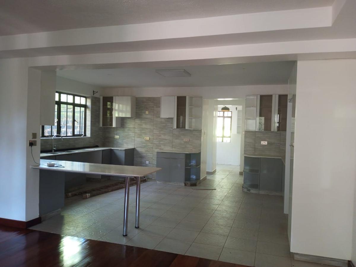 4 Bed Townhouse with En Suite in Karen - 17