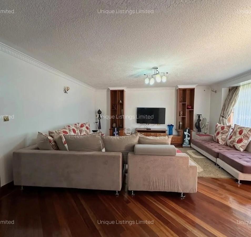 4 Bed Townhouse with En Suite in Runda - 6