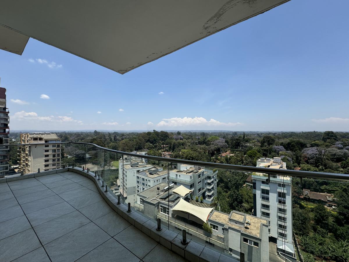 4 Bed Apartment with En Suite in General Mathenge - 2