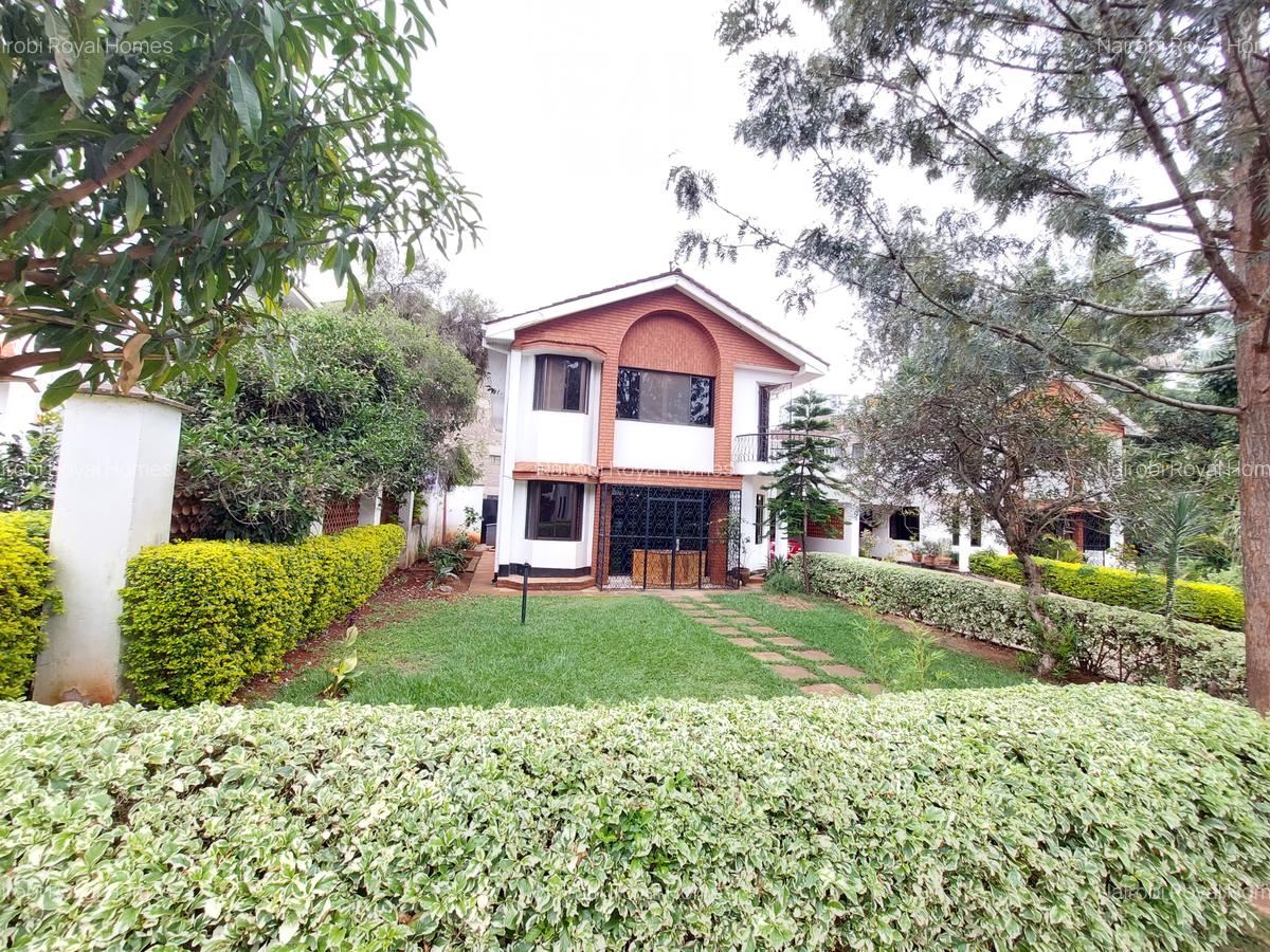 6 Bed Townhouse with En Suite at Kilimani Road - 2
