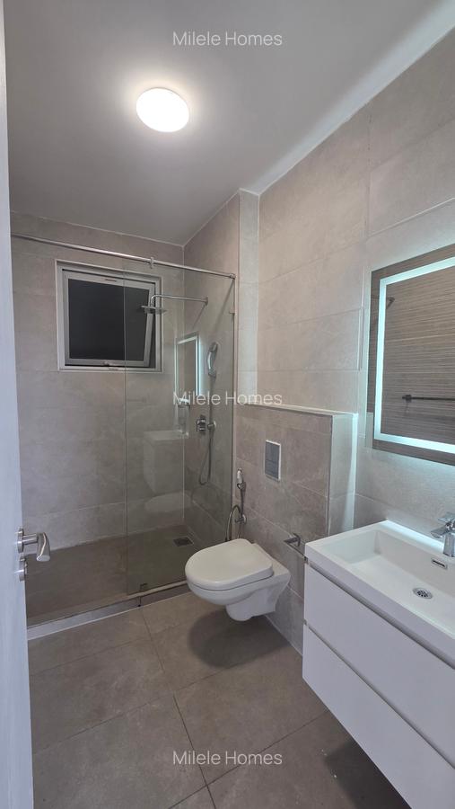 Serviced 2 Bed Apartment with En Suite at Off Nyeri Road - 7