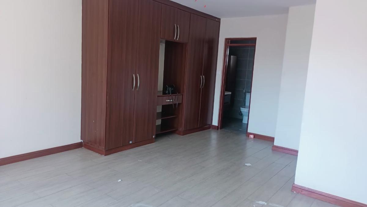 4 Bed Apartment with Gym in Westlands Area - 13