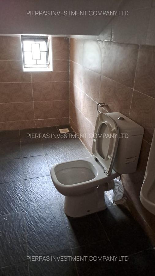 5 Bed Townhouse with En Suite in Runda - 3