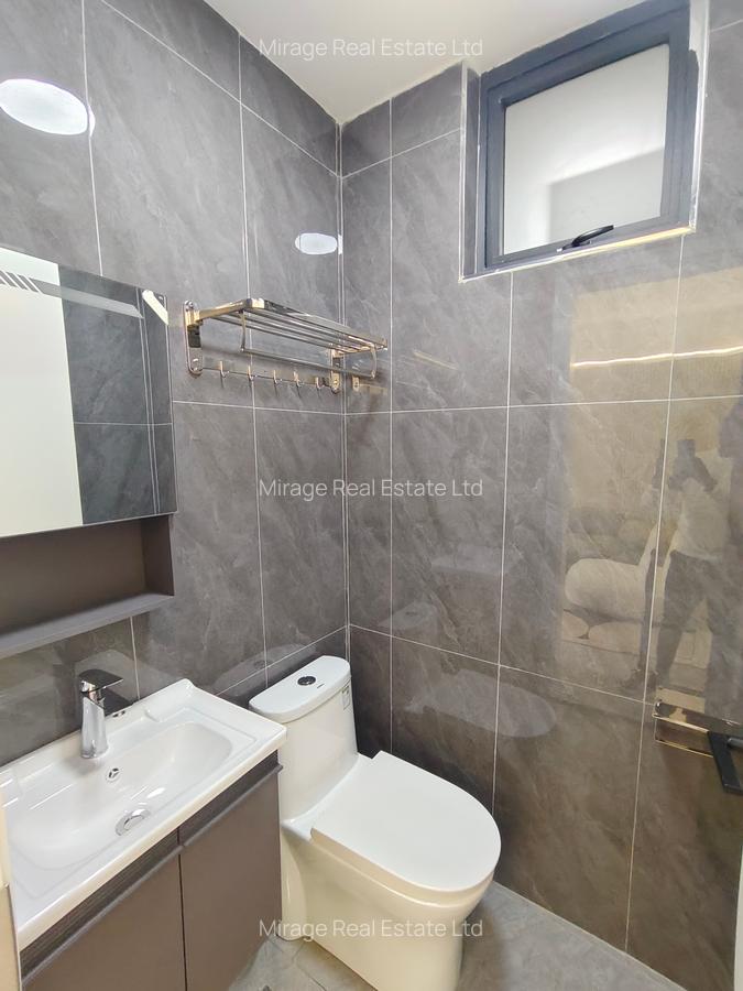 3 Bed Apartment with Swimming Pool in Kilimani - 16