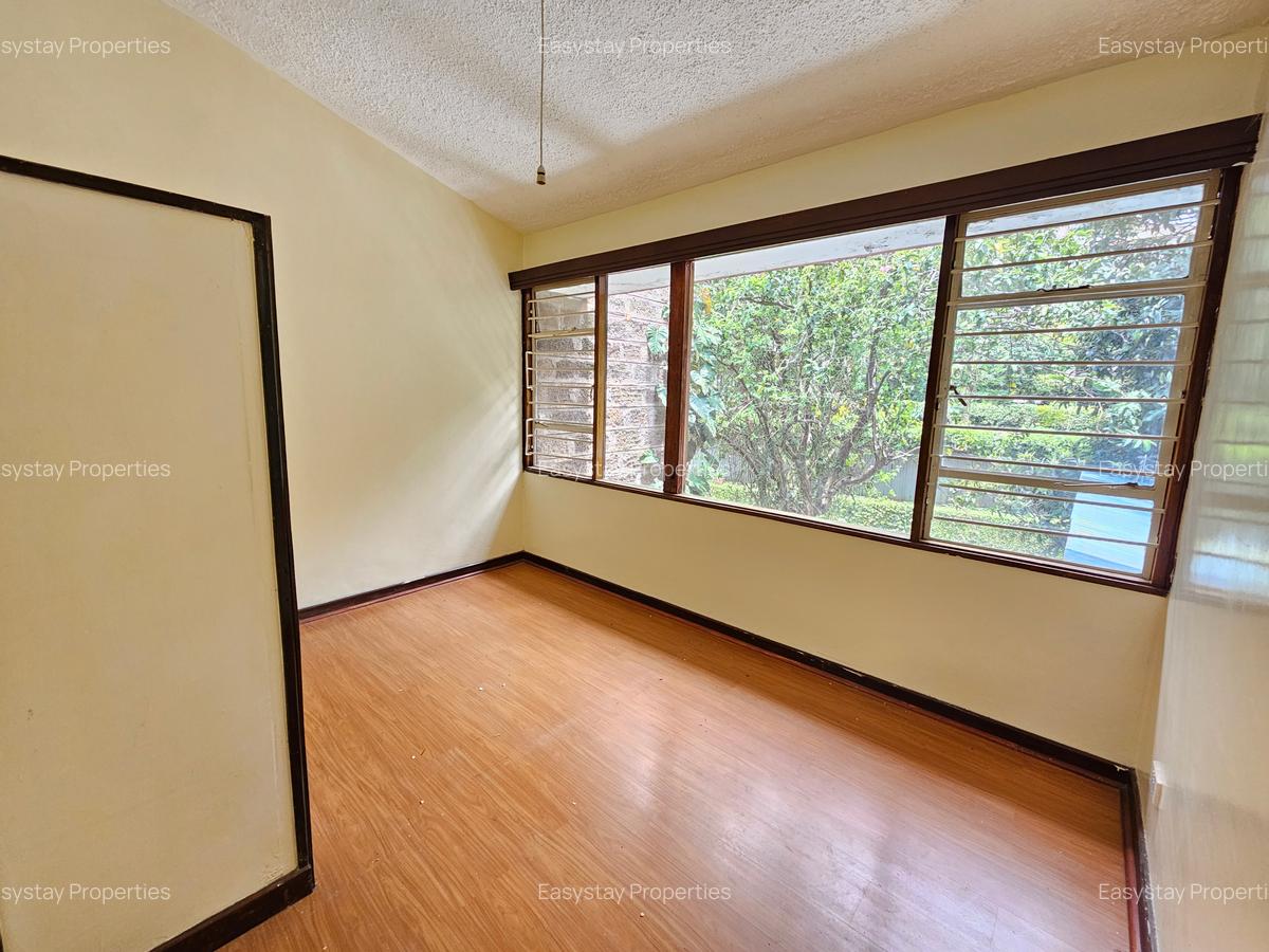 3 Bed Townhouse with Garden in Kilimani - 5