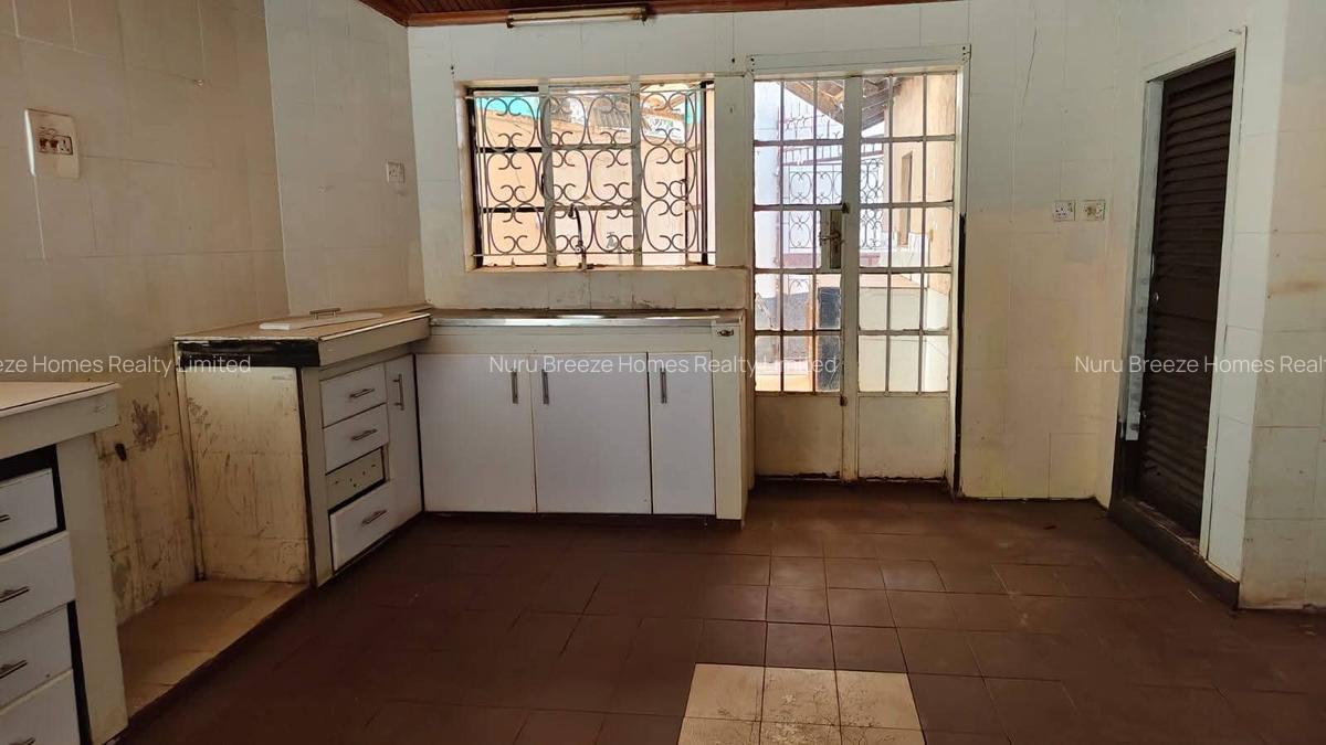 3 Bed House with Staff Quarters in Spring Valley - 3