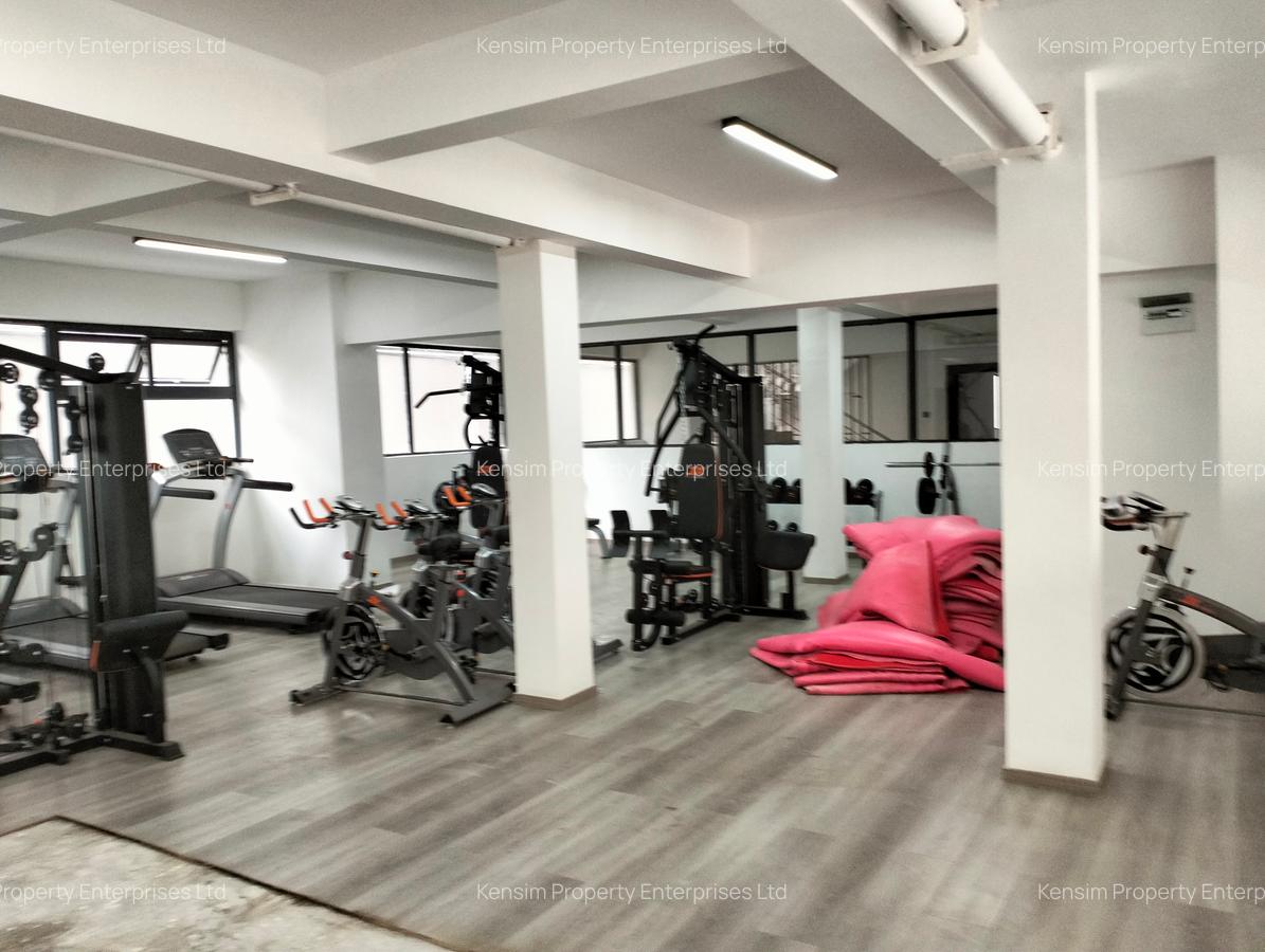 3 Bed Apartment with En Suite in Lavington - 16