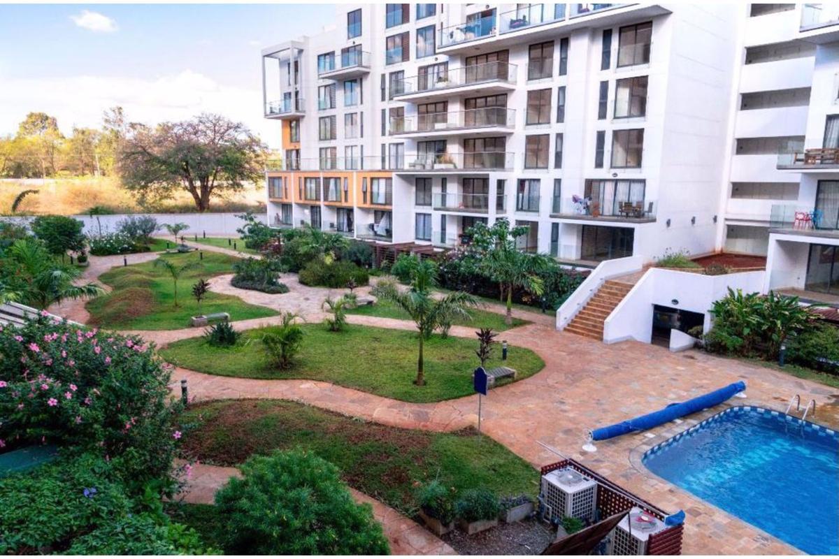 Furnished 2 Bed Apartment with Swimming Pool in Thika Road - 9