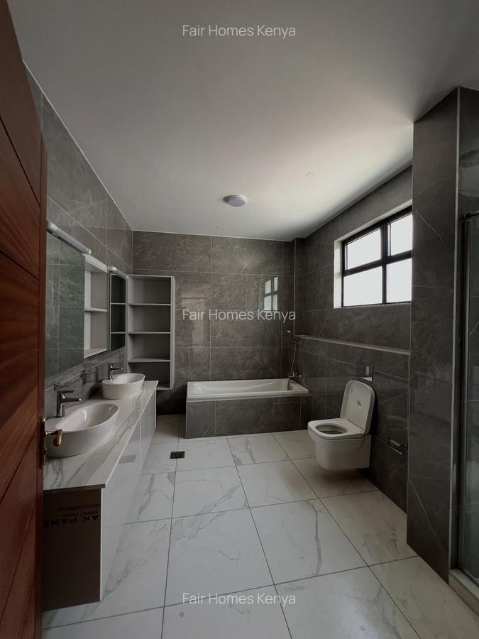 5 Bed Townhouse with En Suite at Maji Mazuri - 7