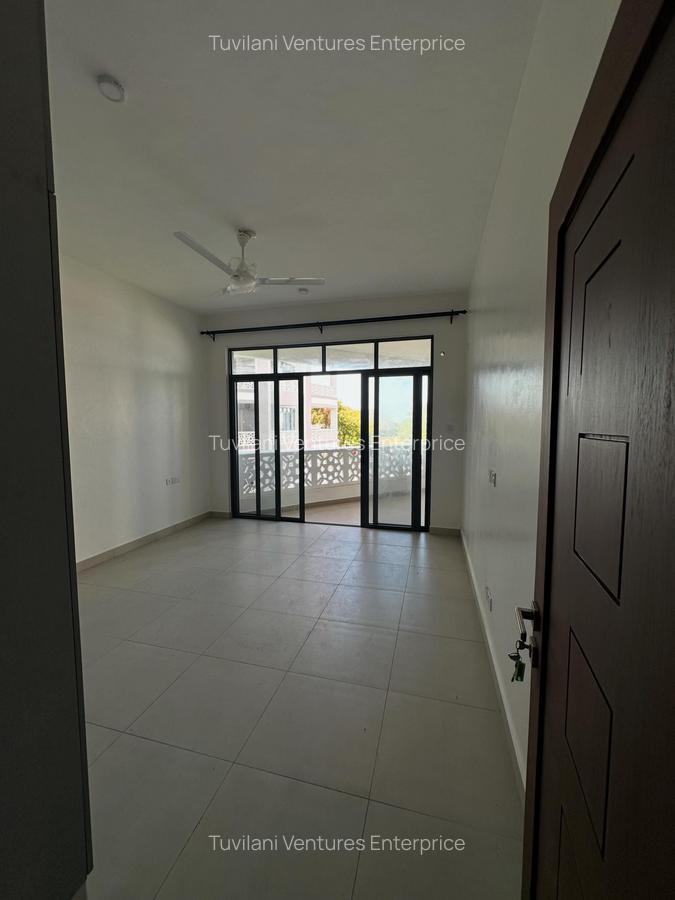 Serviced 2 Bed Apartment with En Suite at Nyali Mombasa - 8