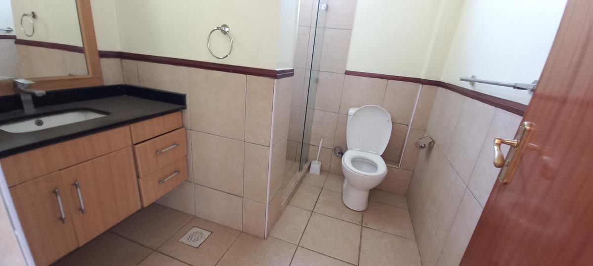 2 Bed Apartment with En Suite in Kileleshwa - 14