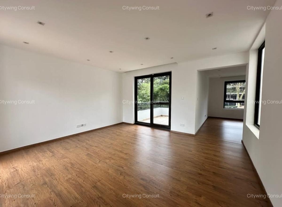 5 Bed Townhouse with En Suite at Peponi Road - 17