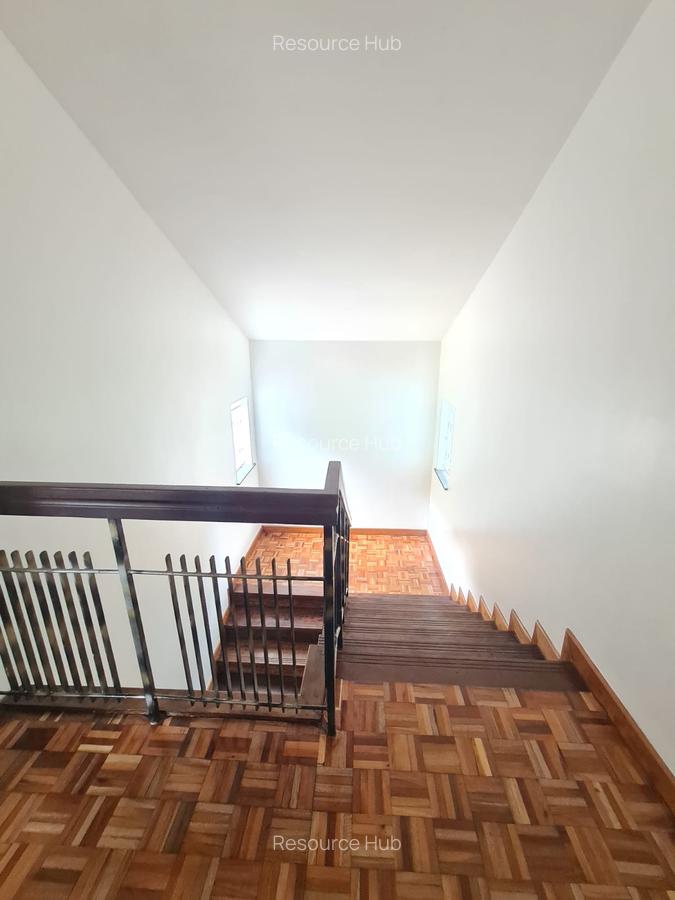 4 Bed House with En Suite at Runda - 12