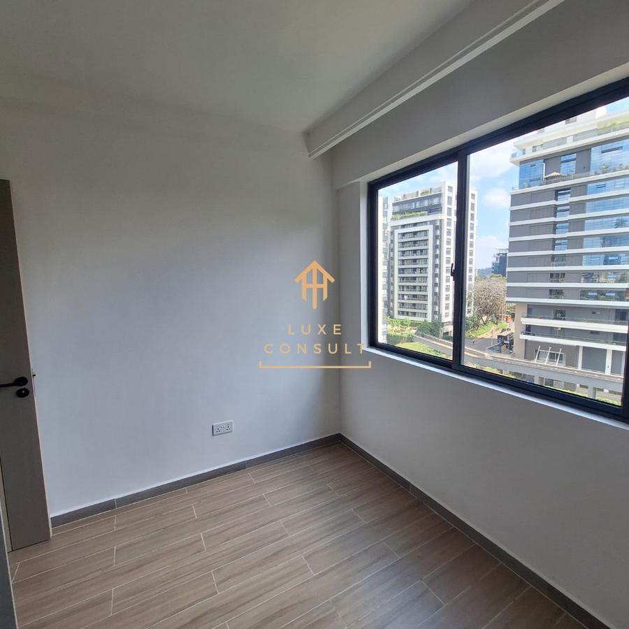 2 Bed Apartment with En Suite at Riverside Drive - 9