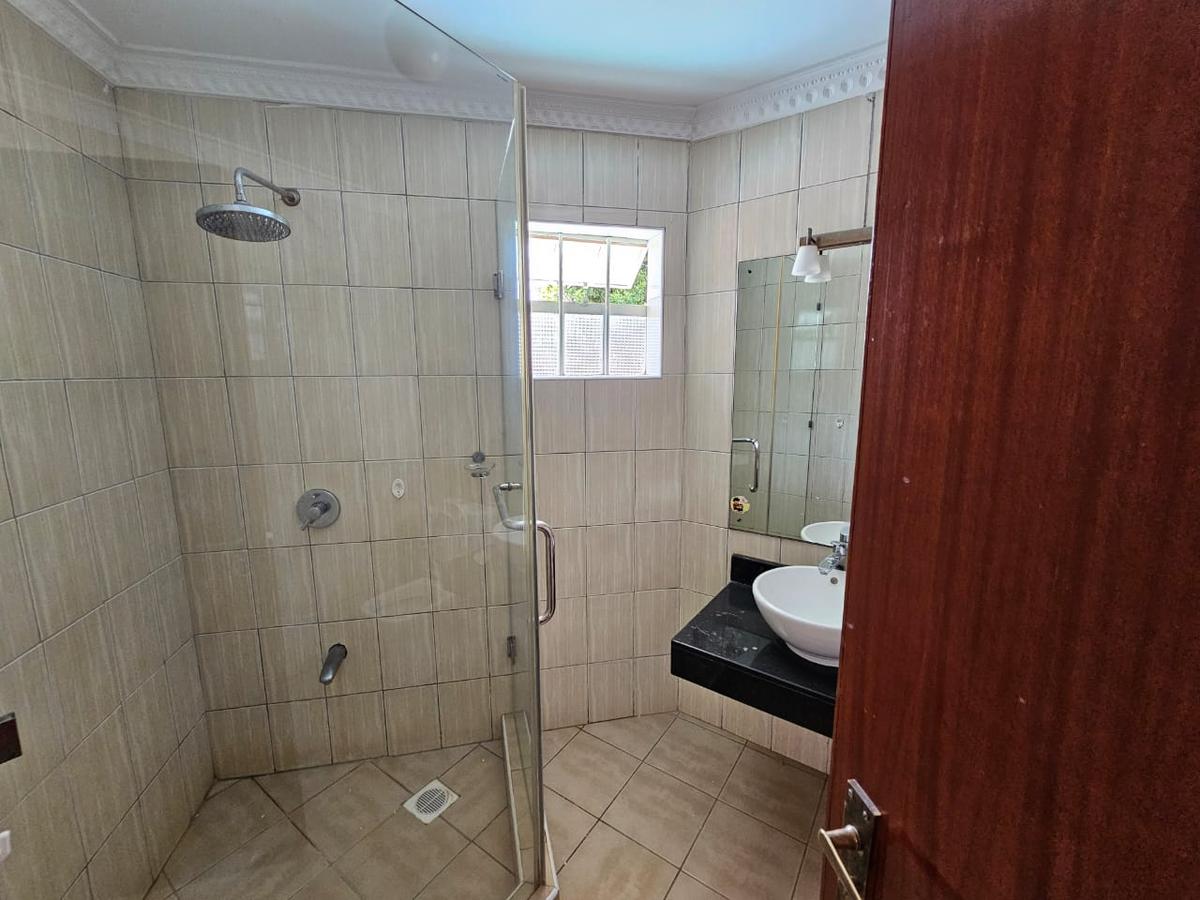 4 Bed House with En Suite at Runda - 6