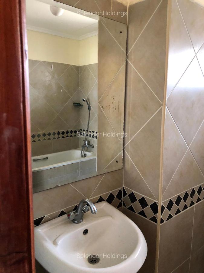 3 Bed Apartment with En Suite in Kitengela - 13
