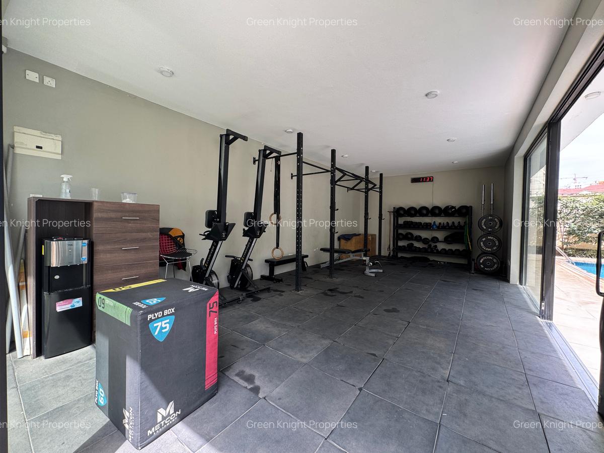 Serviced 2 Bed Apartment with En Suite in Lavington - 7