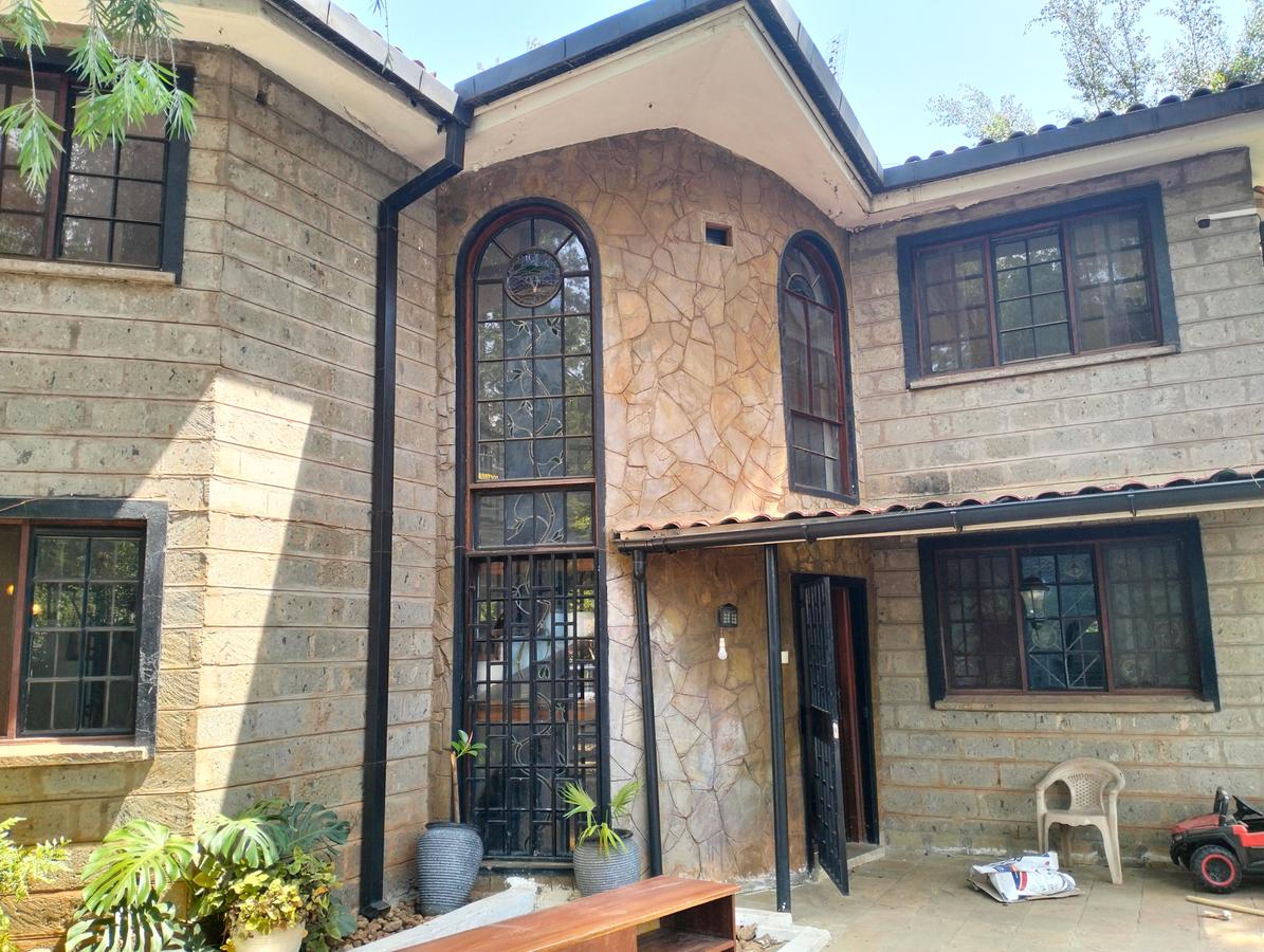 5 Bed Townhouse with En Suite in Lavington - 10