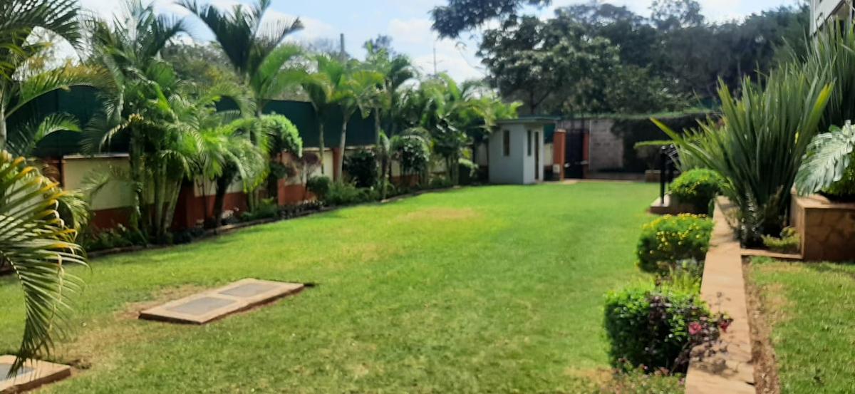 4 Bed House with En Suite in Runda - 5