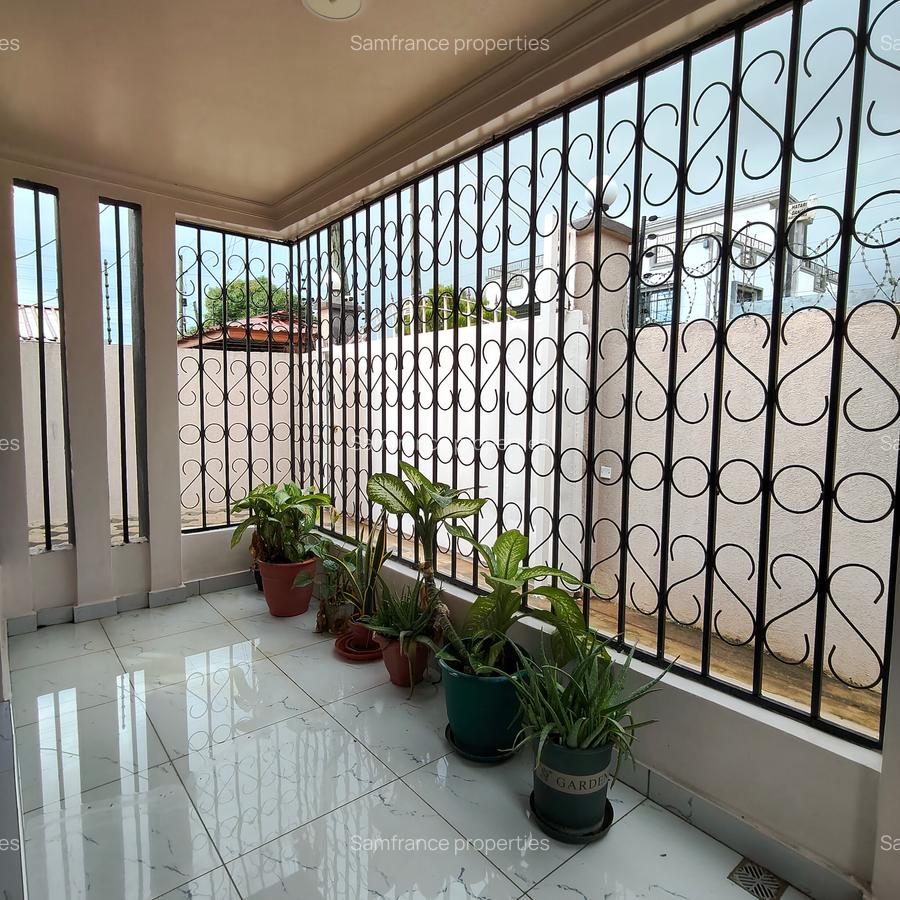 2 Bed Villa with En Suite at Utange - 13