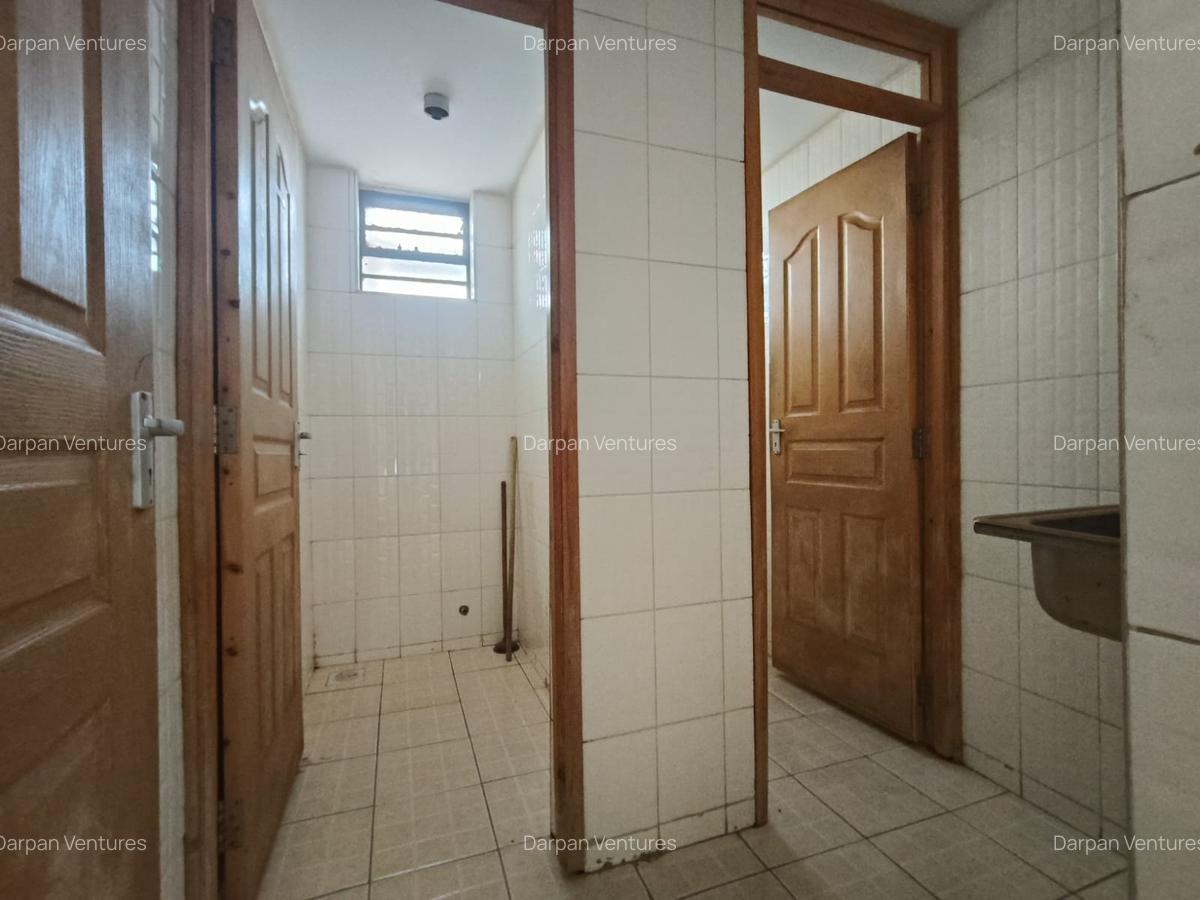 9,300 ft² Warehouse with Service Charge Included in Thika - 5