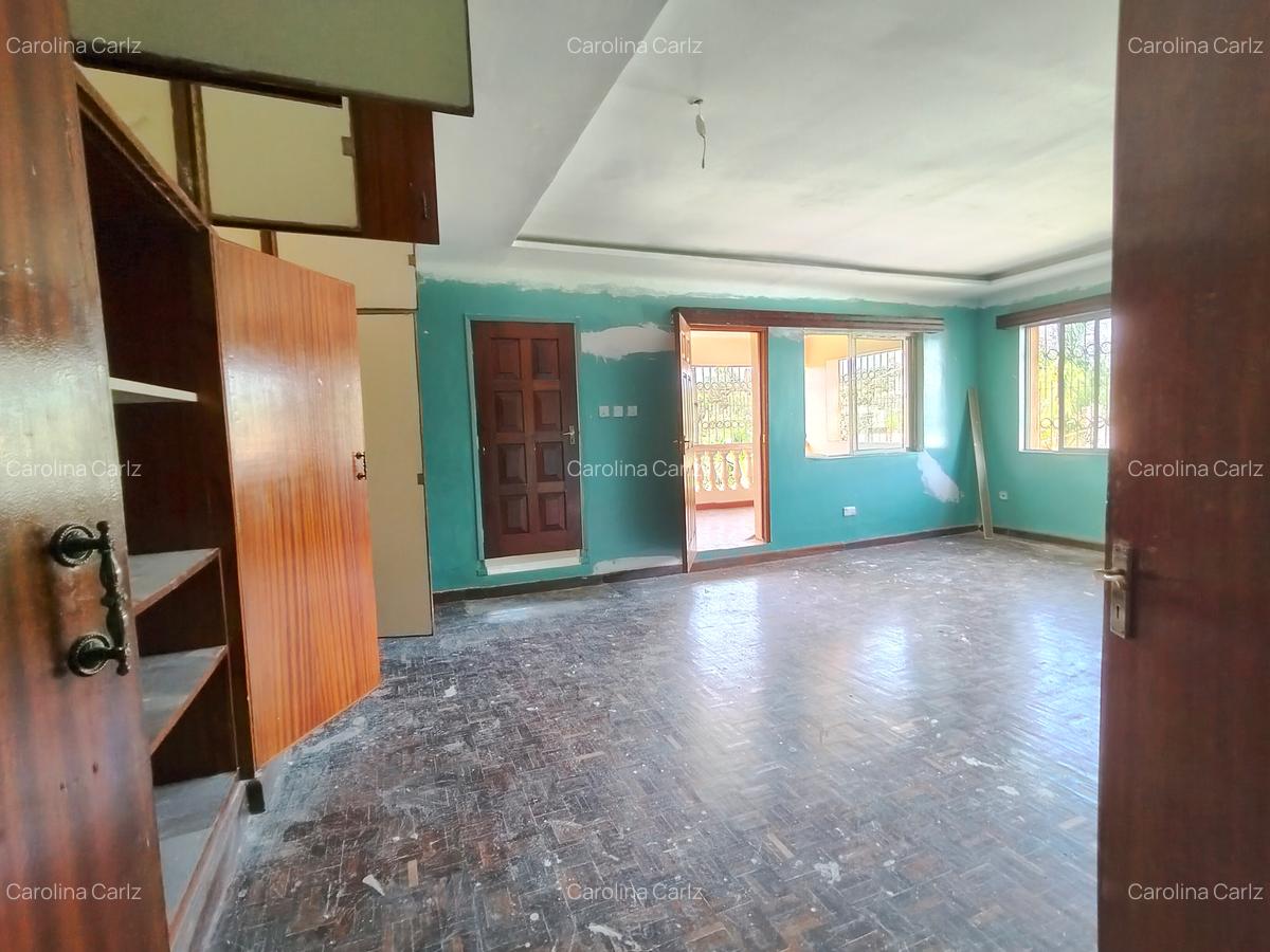 4 Bed House with En Suite at Old Kitisuru - 18