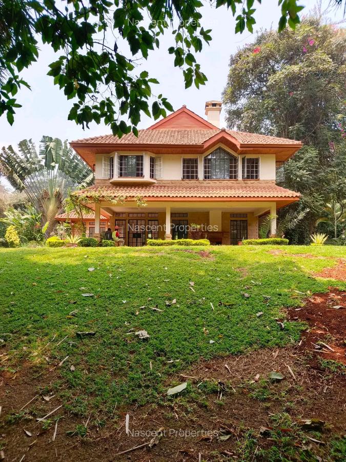 5 Bed House with En Suite in Rosslyn - 2