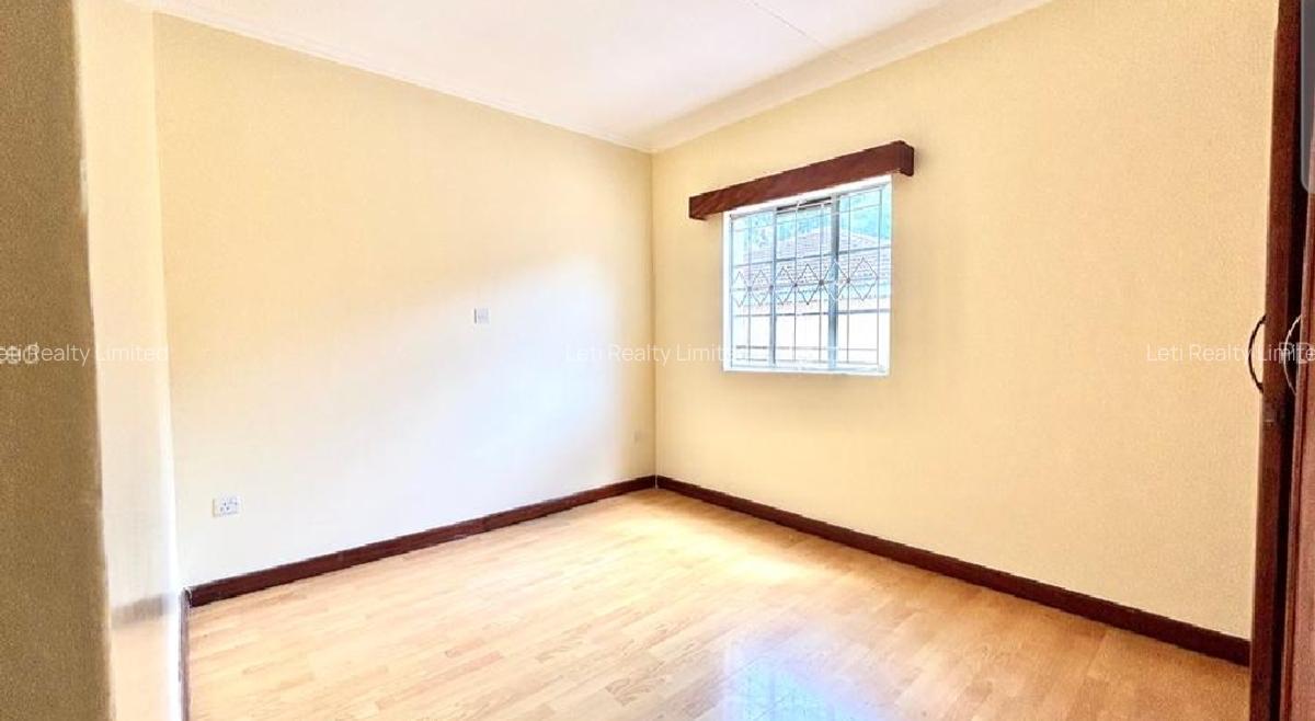 5 Bed Townhouse with En Suite in Lavington - 8